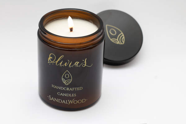 Lumânare parfumată Sandalwood - limited Edition - Oliviasboutique (1)